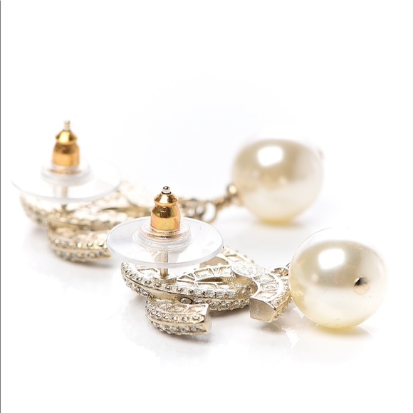 CHANEL CC DROP EARRINGS - Picture 4 of 8